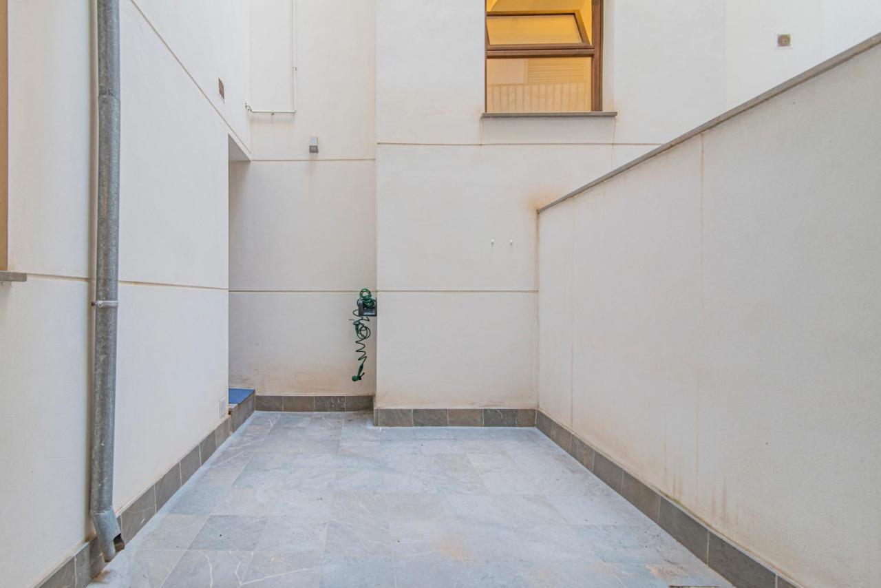 Qh Plaza De La Trinidad Daire Granada Dış mekan fotoğraf